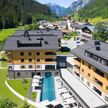 Arlbergresort Kloesterle Klösterle Exterior foto